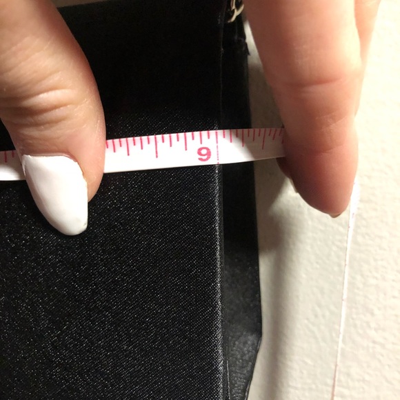 Fancy chain crossbody black with faux crystals - Picture 8 of 8